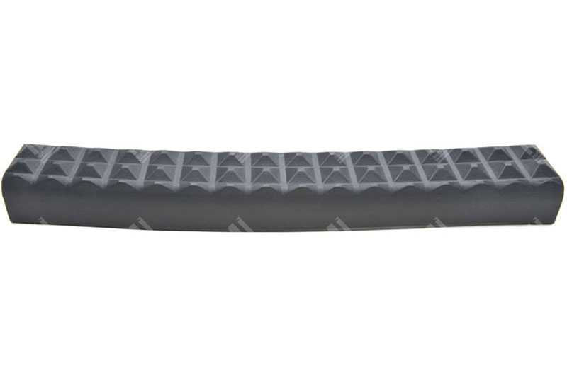 Foot Step Cover Upper 
 for Iveco Stralis - 504001358 - 352.000542